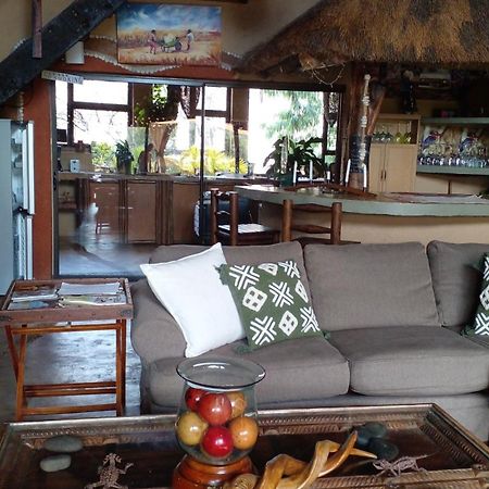 Canyon Guest Villa Hoedspruit Bagian luar foto