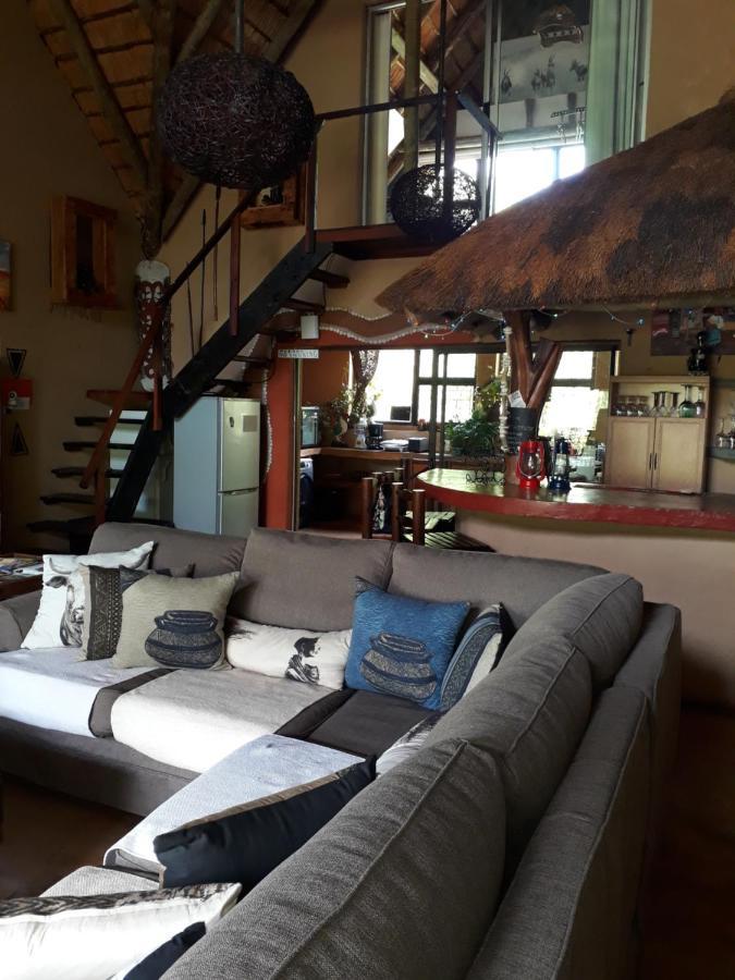 Canyon Guest Villa Hoedspruit Bagian luar foto